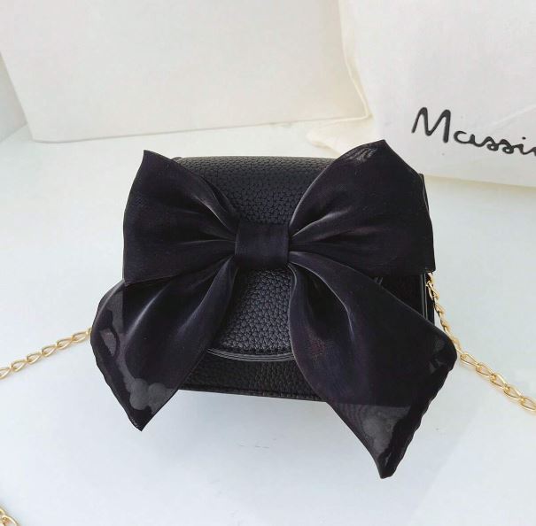 Bow Purse