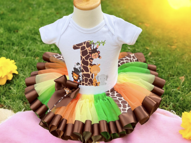 Custom Tutu & Shirt Set – Personalized for Your Little Star!